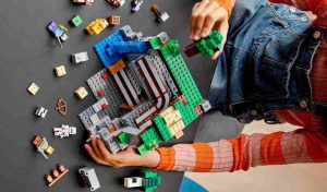 مزایای بازی با لگو Minecraft چیست؟