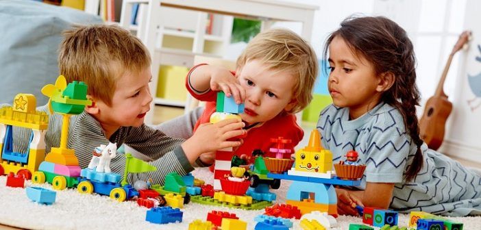 بهترین هدیه و اسباب‌بازی برای کودکان 7 ساله
