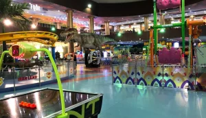 بهترین شهربازیهای شیراز: شیراز مال