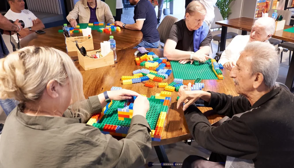 بهترین بازی فکری برای سالمندان